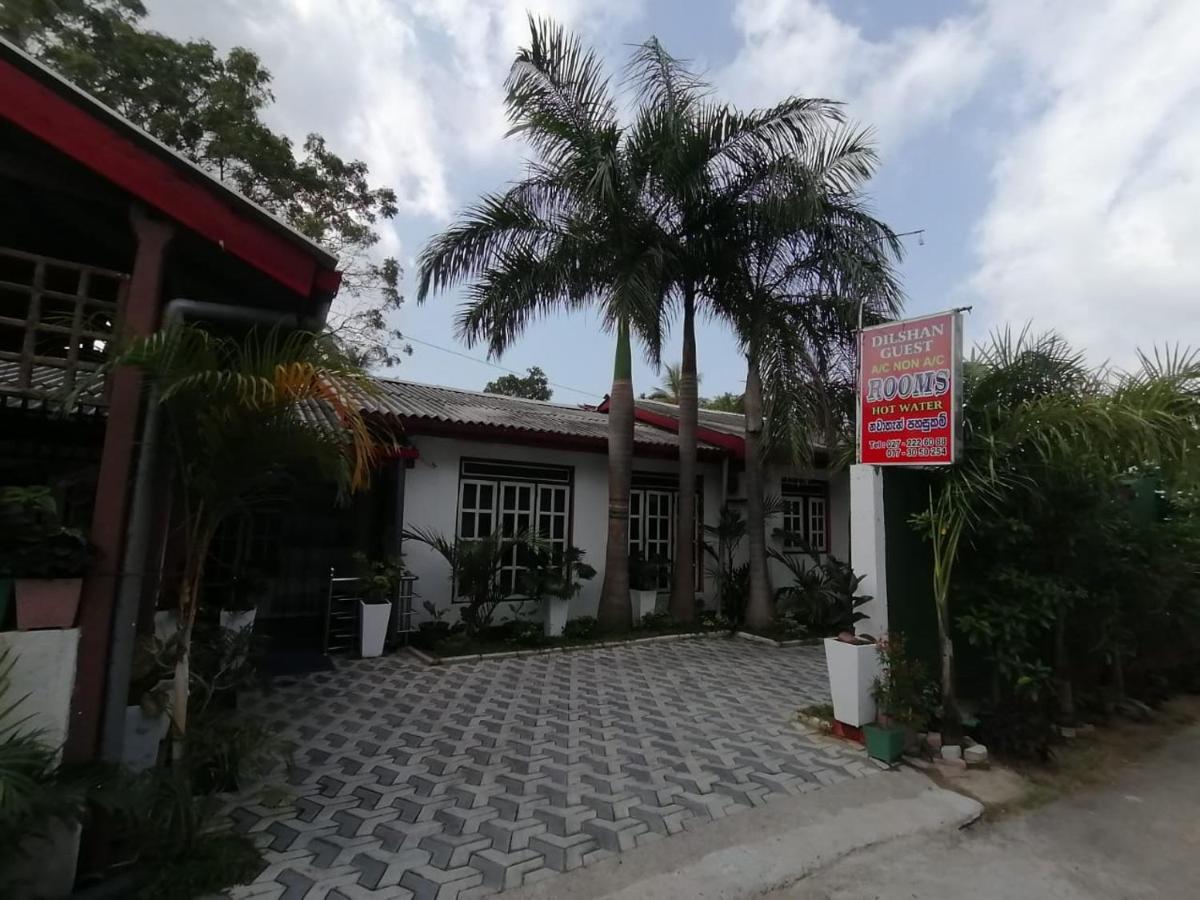 Dilshan Guest Polonnaruwa Exterior foto