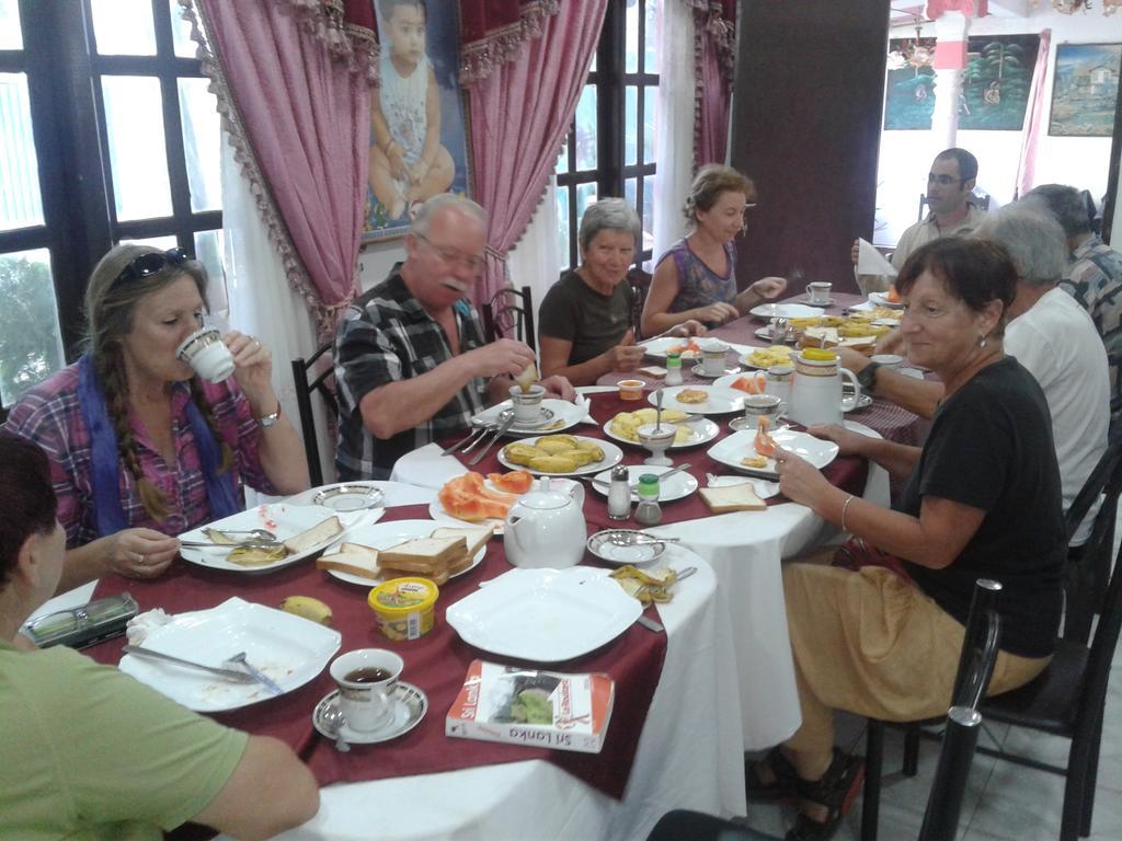 Dilshan Guest Polonnaruwa Exterior foto